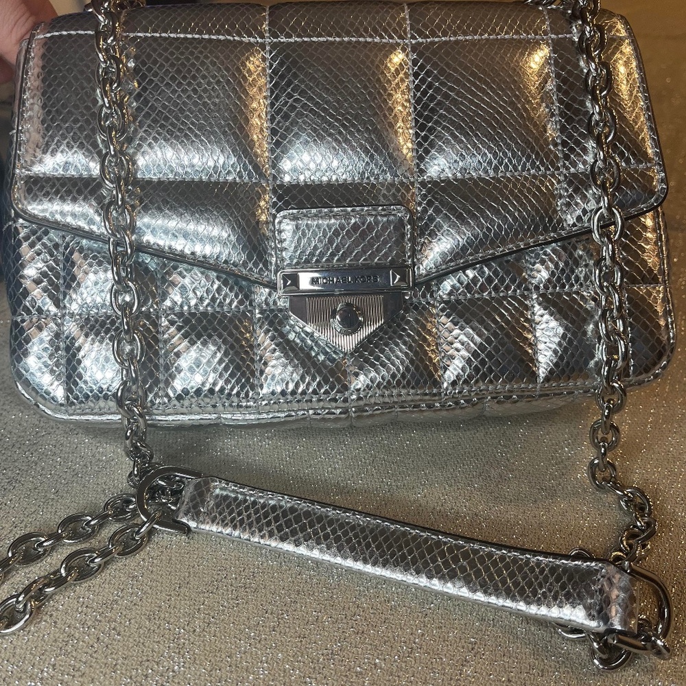 🌟 Michael Kors Soho Large Quilted Metallic Snake Embossed Leather Shoulder Bag